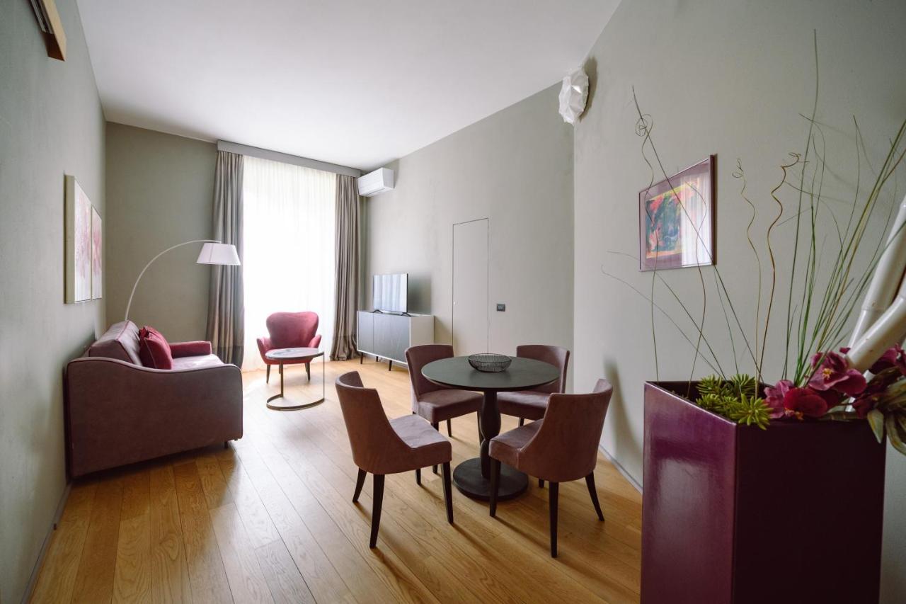Palazzo Froussard B&B And Living Lukka Zewnętrze zdjęcie